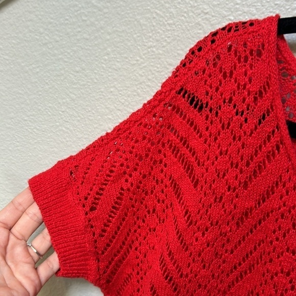 Hollister Red Open Knit Pointelle Short Sleeve Slouchy Sweater Top, size XS/S - Picture 3 of 7